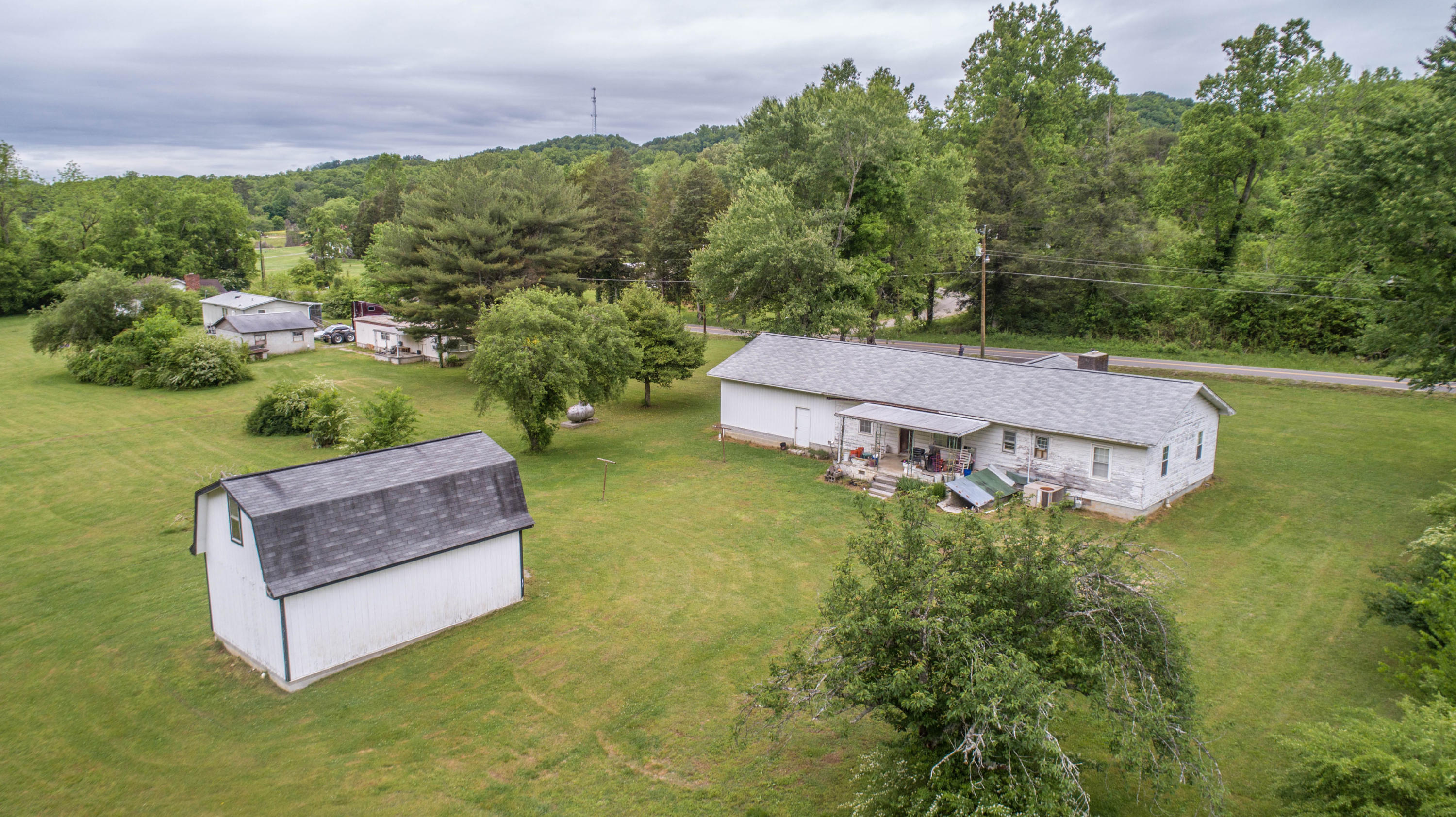 Multiple West Wolf Valley Road Clinton, TN 37716 - Photo 22 of 27 West Wolf Valley
