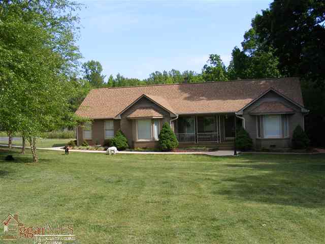 160 State Rd S-42-776 Woodruff, SC 29388 - Photo 1 of 25