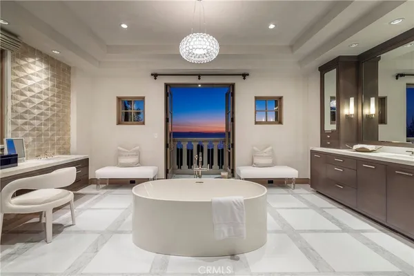 $39,950,000 | 17 High Water, Newport Coast, CA 92657