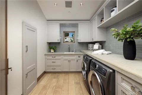 $39,950,000 | 17 High Water, Newport Coast, CA 92657