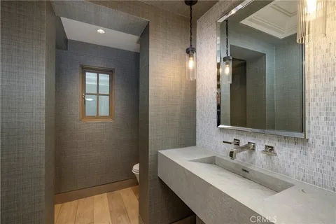 $39,950,000 | 17 High Water, Newport Coast, CA 92657