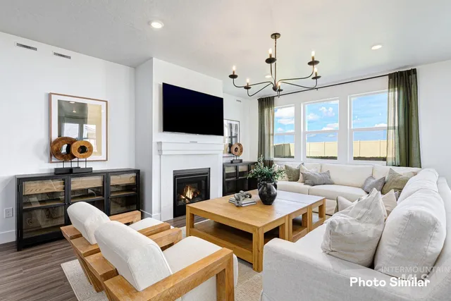 $589,400 | 15101 Lenticular Avenue, Caldwell, ID 83607