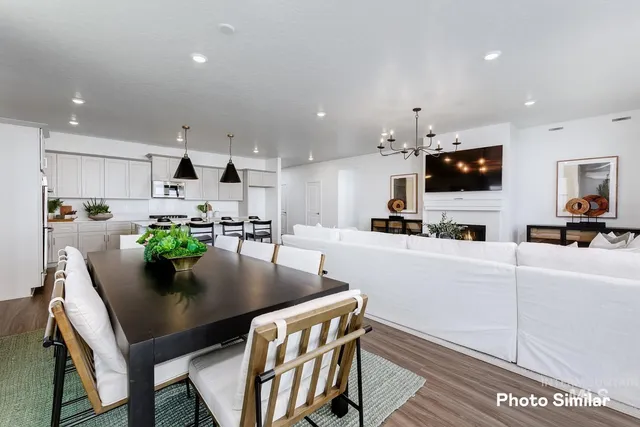 $589,400 | 15101 Lenticular Avenue, Caldwell, ID 83607