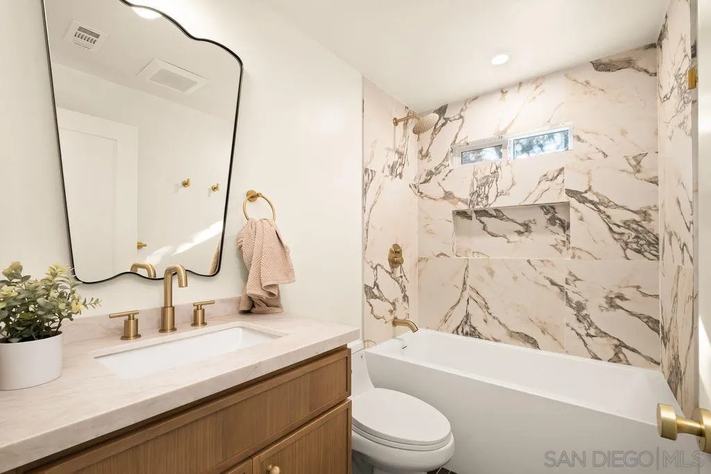 526 Saxony Road Encinitas, CA 92024 - Photo 21 of 30