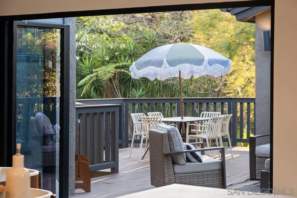 526 Saxony Road Encinitas, CA 92024 - Photo 8 of 30