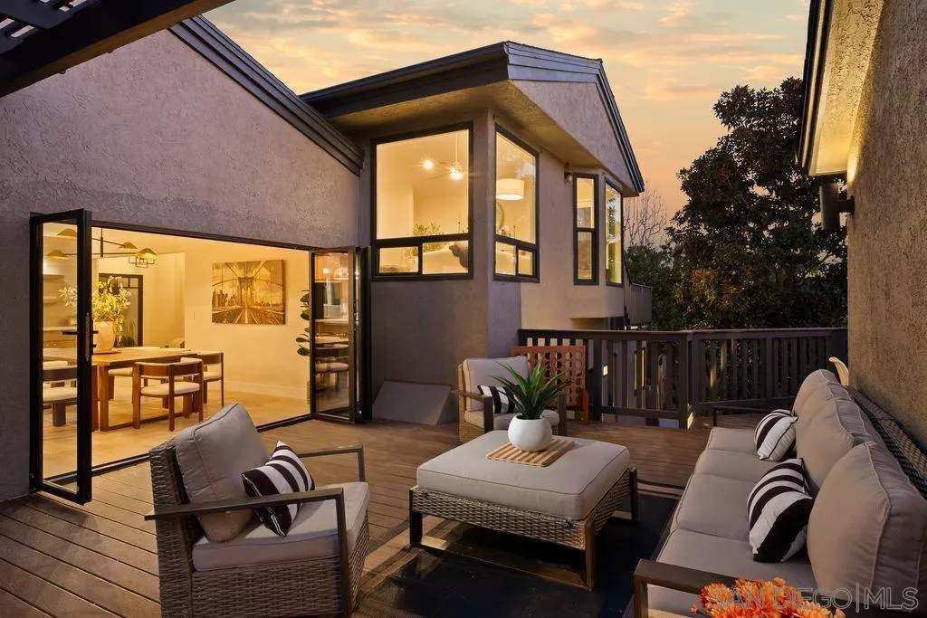 526 Saxony Road Encinitas, CA 92024 - Photo 9 of 30