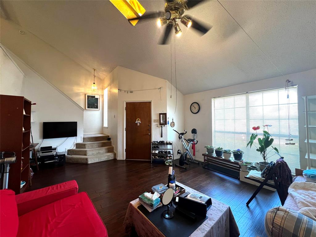 545 Stringfellow Drive Coppell, TX 75019 - Photo 2 of 8