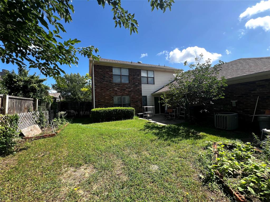 545 Stringfellow Drive Coppell, TX 75019 - Photo 7 of 8