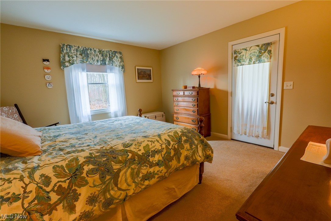 533 Middle Road Conneaut, OH 44030 - Photo 26 of 46 View of carpeted bedroom