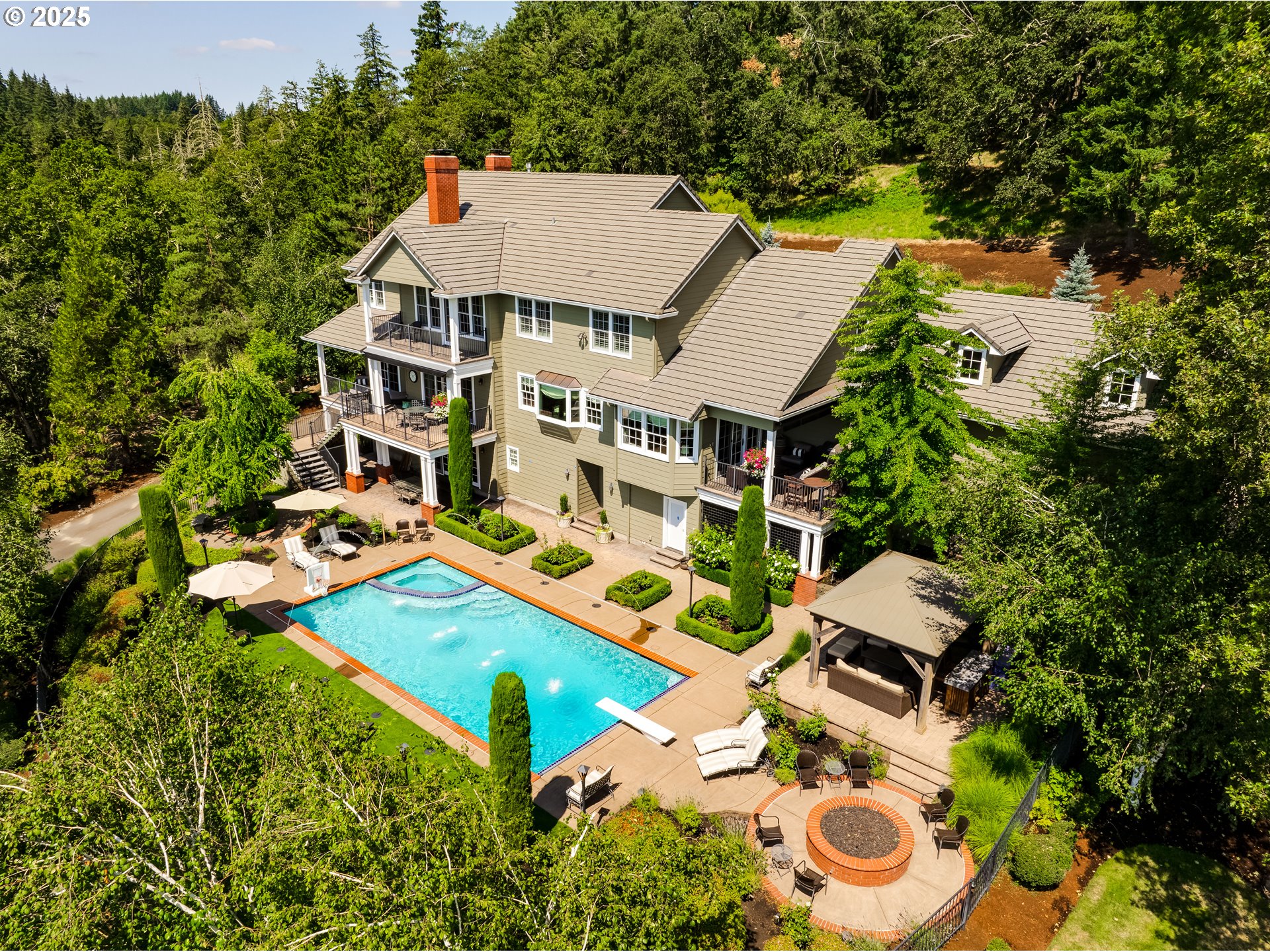 2030 West 34th Avenue Eugene, OR 97405 - Photo 2 of 48