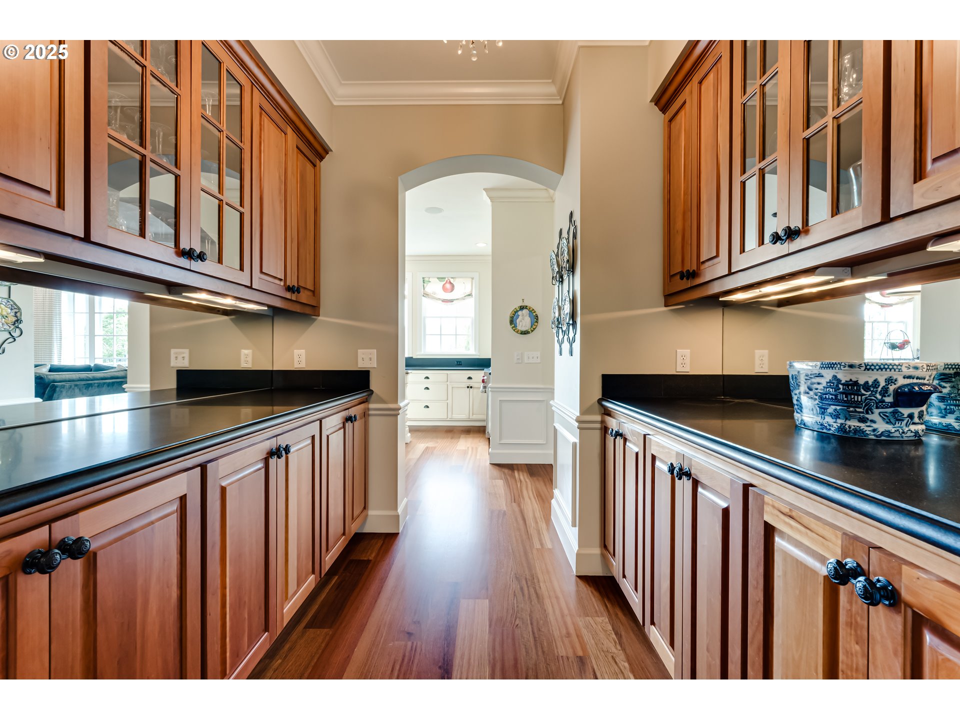 2030 West 34th Avenue Eugene, OR 97405 - Photo 8 of 48