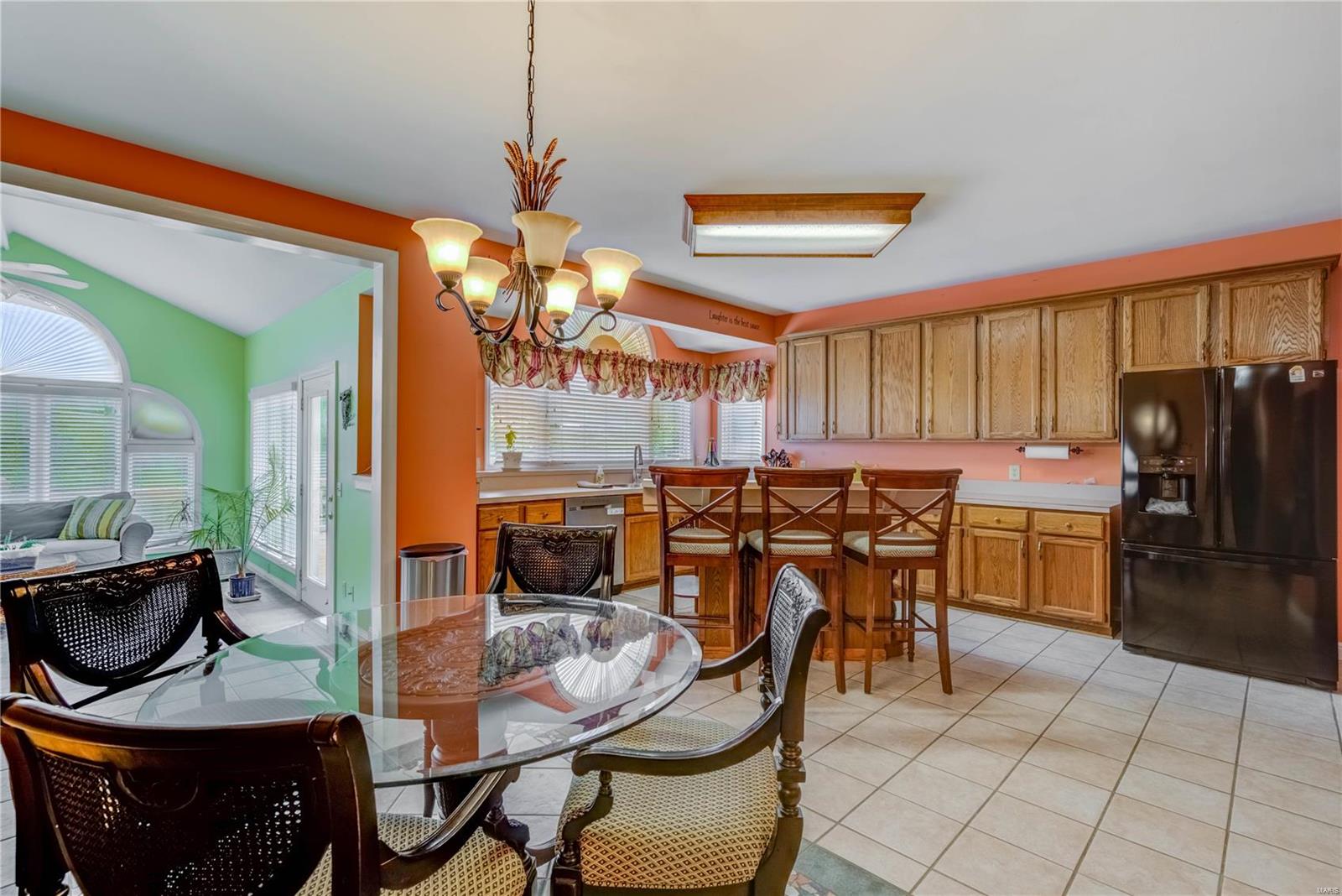 3830 Ridgefield Farms Drive Defiance, MO 63341 - Photo 8 of 38 Gallery Image 8