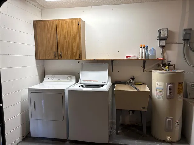 $1,700 | 626 3rd Avenue, Lady Lake, FL 32159