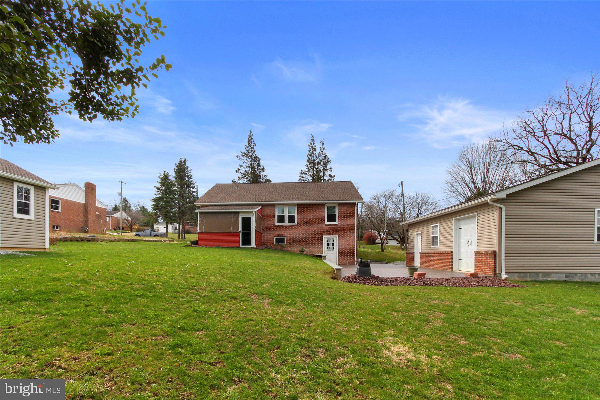 3015 East Prospect Road York, PA 17402 - Photo 25 of 27 Gallery Image 25