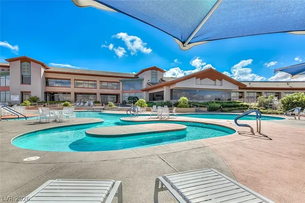 $695,000 | 2381 Rosendale Village Avenue, Henderson, NV 89052