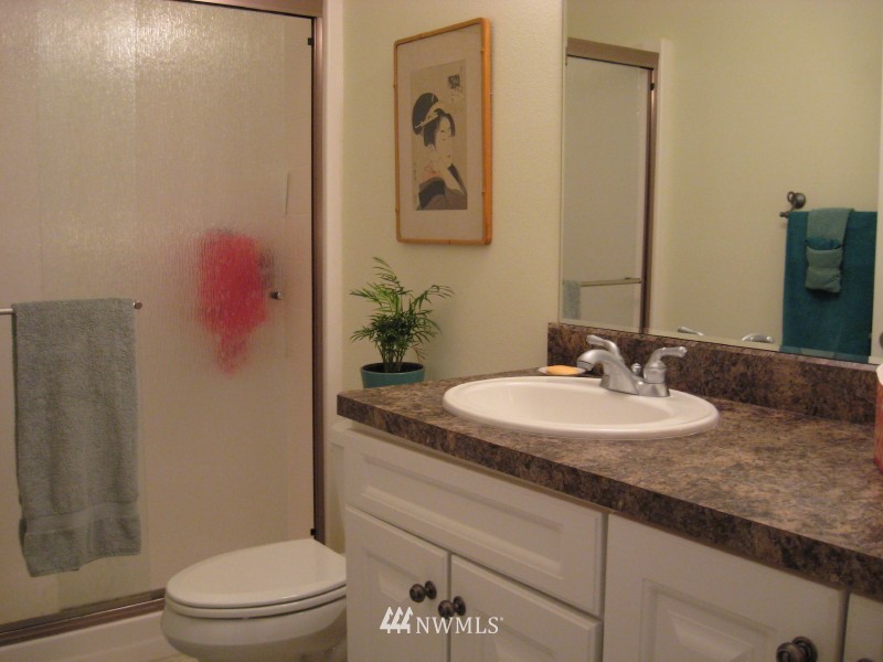 760 East Promontory Road Shelton, WA 98584 - Photo 9 of 13 Gallery Image 9