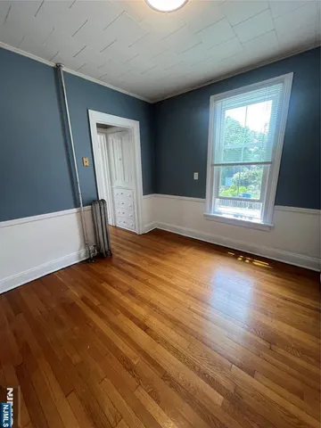 $2,000 | 80 Highland Cross, Unit 2, Rutherford, NJ 07070