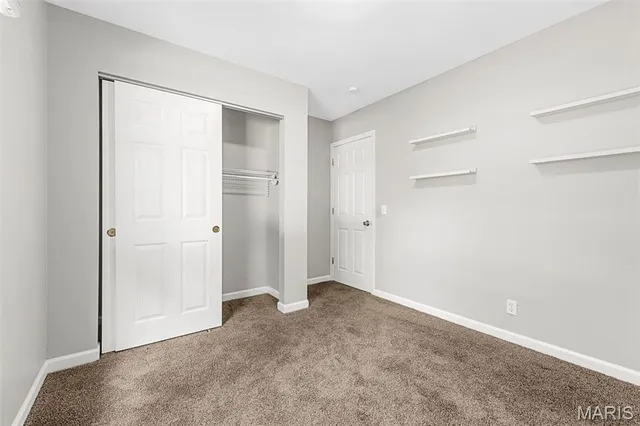 $385,000 | 1 Rendina Court, Ellisville, MO 63011