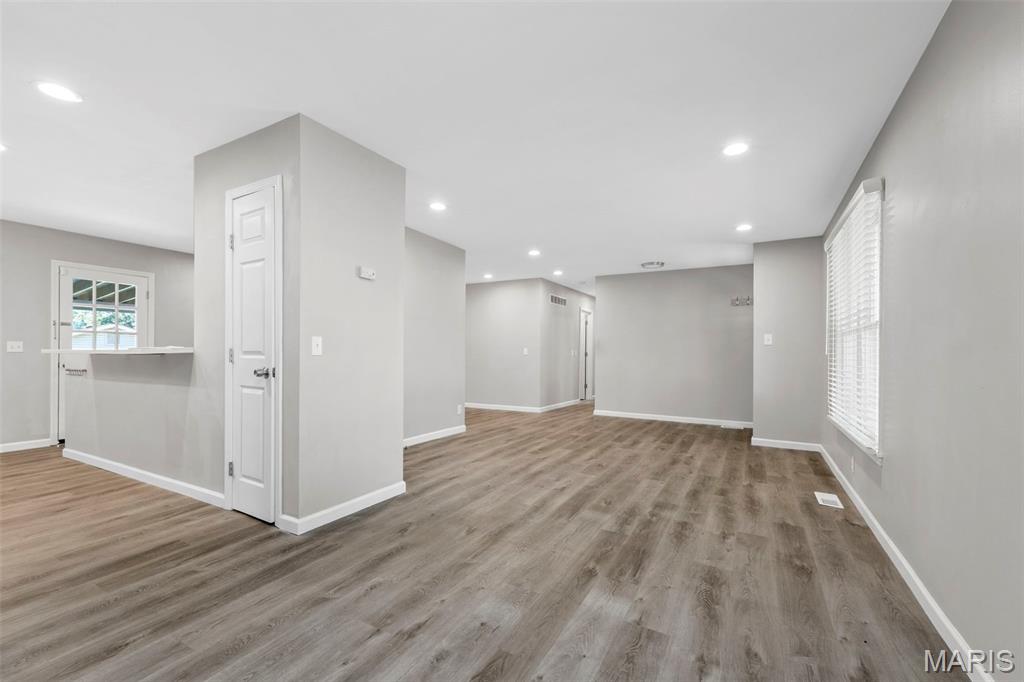 1 Rendina Court Ellisville, MO 63011 - Photo 3 of 26