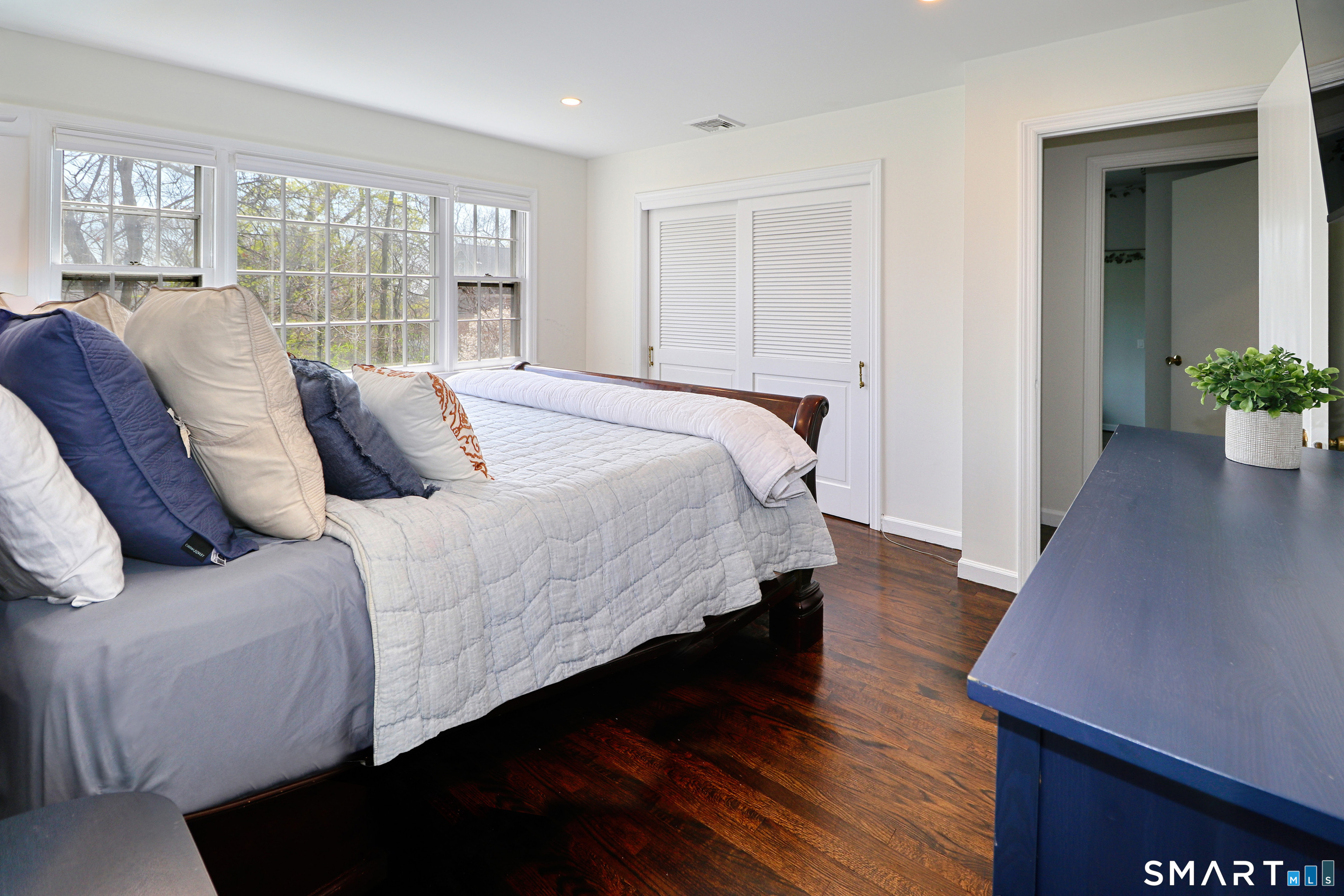 155 Fairmount Terrace Fairfield, CT 06825 - Photo 19 of 30