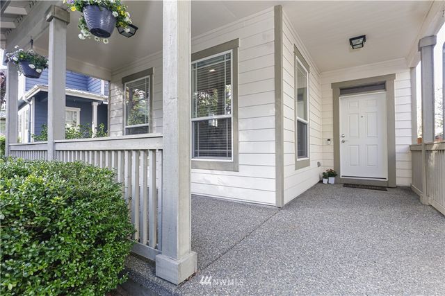 $800,000 | 7832 Douglas Avenue Southeast, Snoqualmie, WA 98065