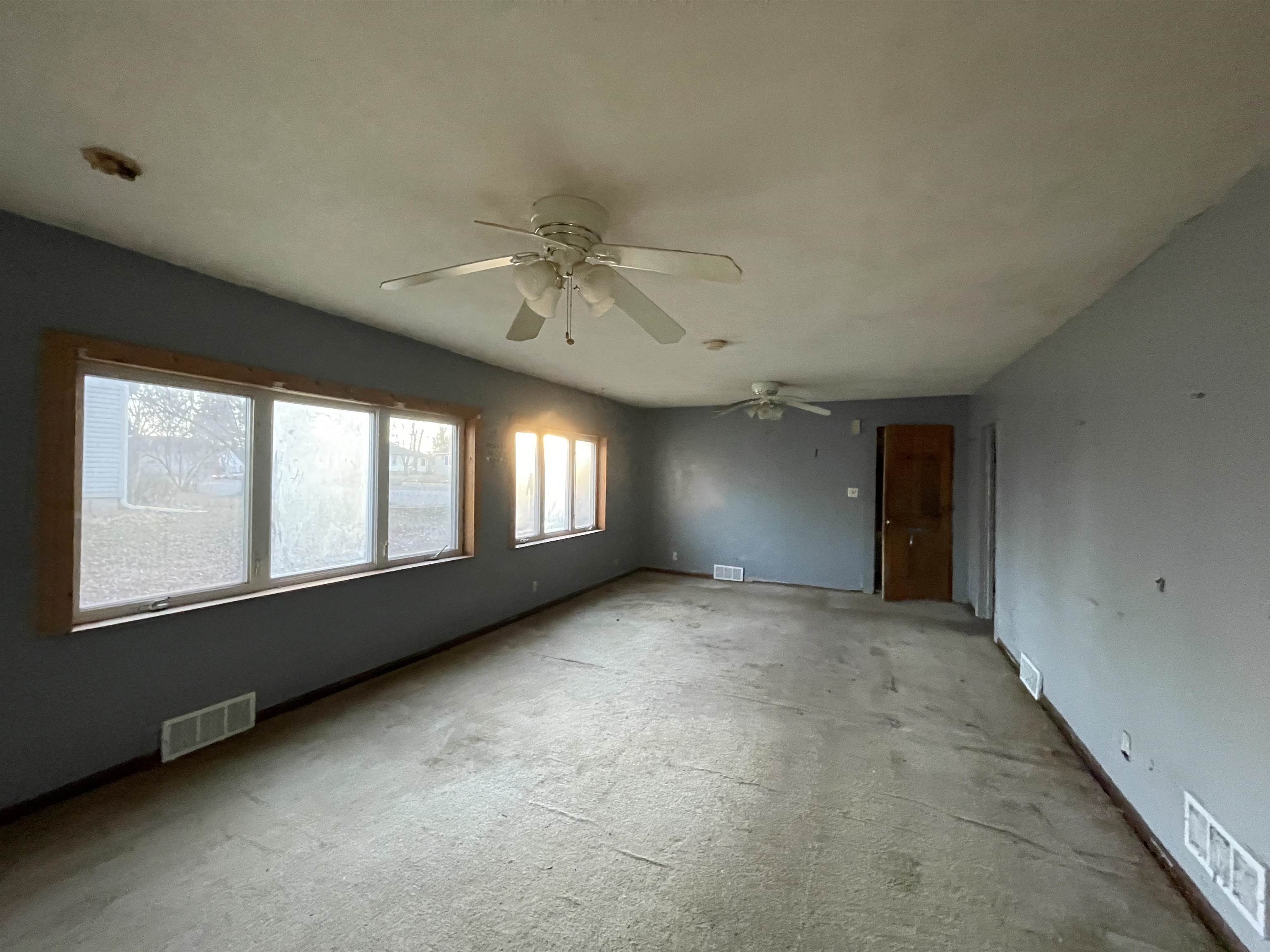 210 North Cedar Street Onamia, MN 56359 - Photo 5 of 26 living room