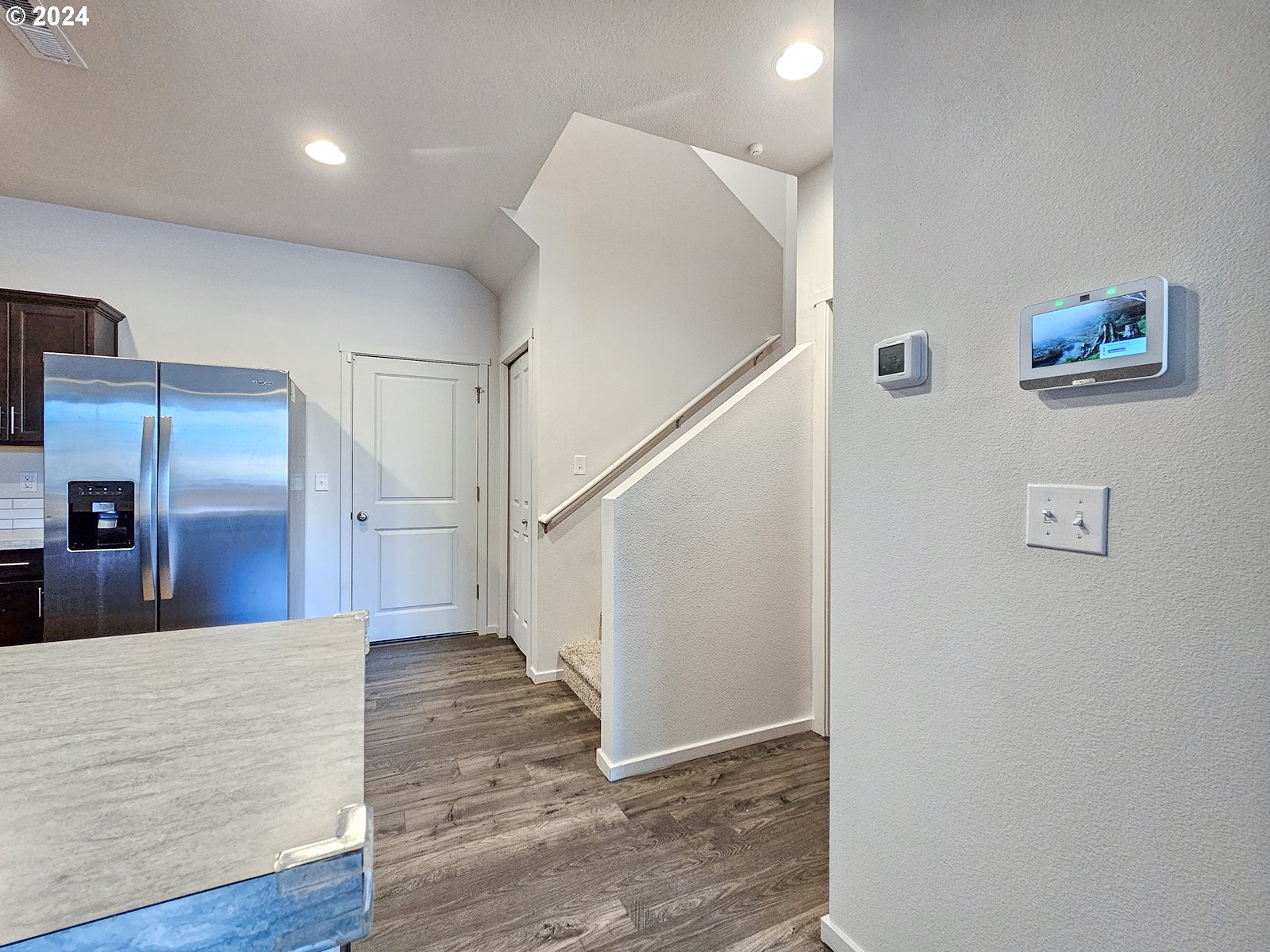 2210 Southeast Palmquist Road Gresham, OR 97080 - Photo 13 of 31 Gallery Image 13