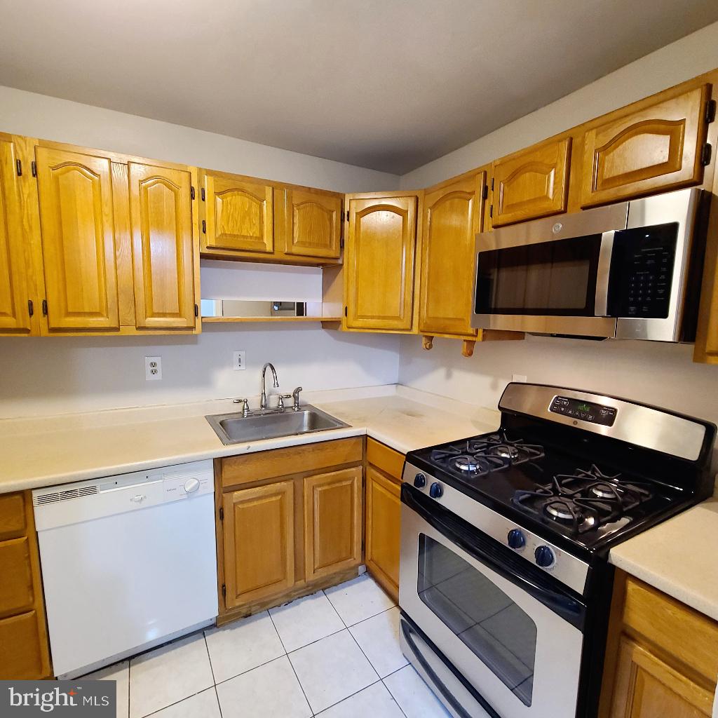 11905 Bluhill Road Silver Spring, MD 20902 - Photo 5 of 26