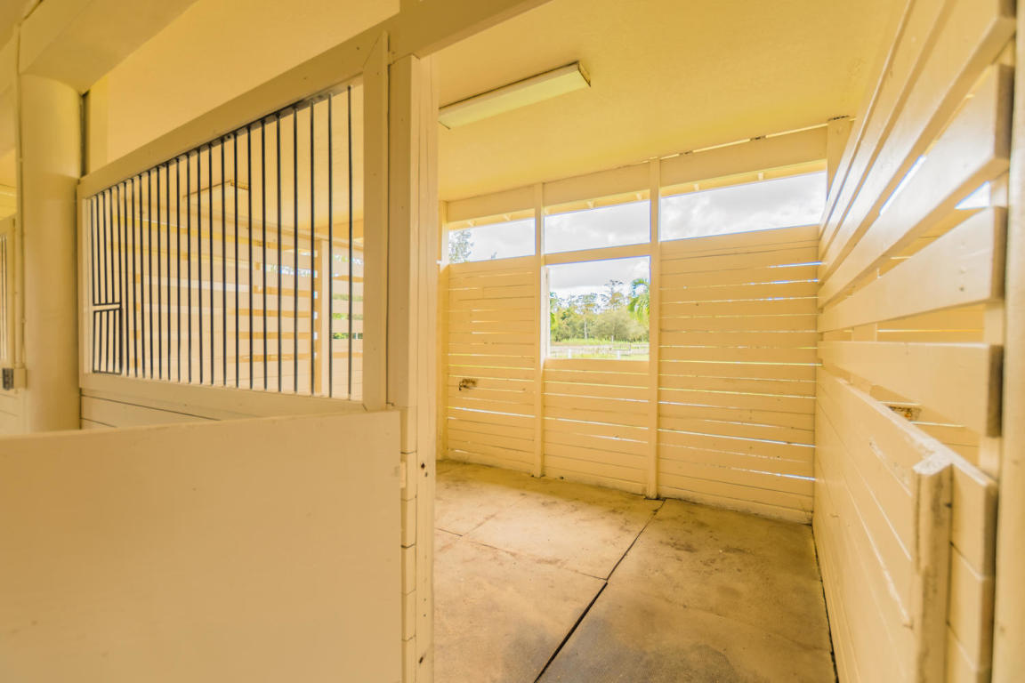 1752 C Road Loxahatchee Groves, FL 33470 - Photo 7 of 13 13X11.8 STALLS