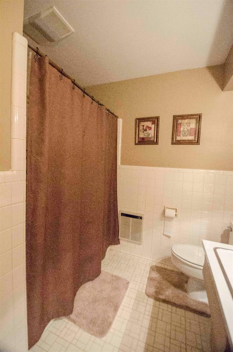 2221 Hume Road Lexington, KY 40516 - Photo 31 of 46 Photo 31
