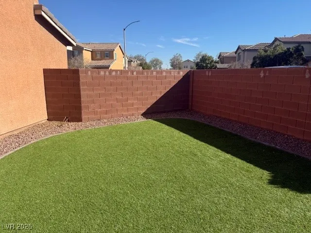 $2,000 | 10987 Palo Duro Canyon, Las Vegas, NV 89179