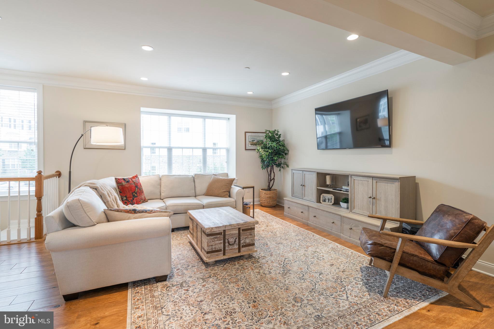 117 Corvus Circle Springfield, PA 19064 - Photo 3 of 43 Gallery Image 3