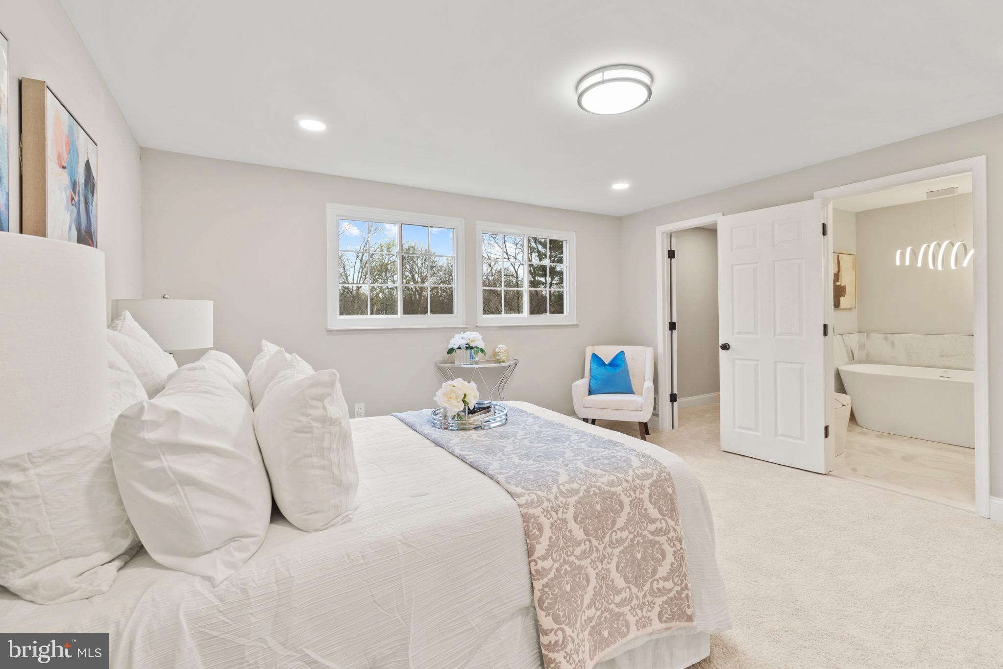 5833 Canvasback Road Burke, VA 22015 - Photo 20 of 41 Primary Bedroom