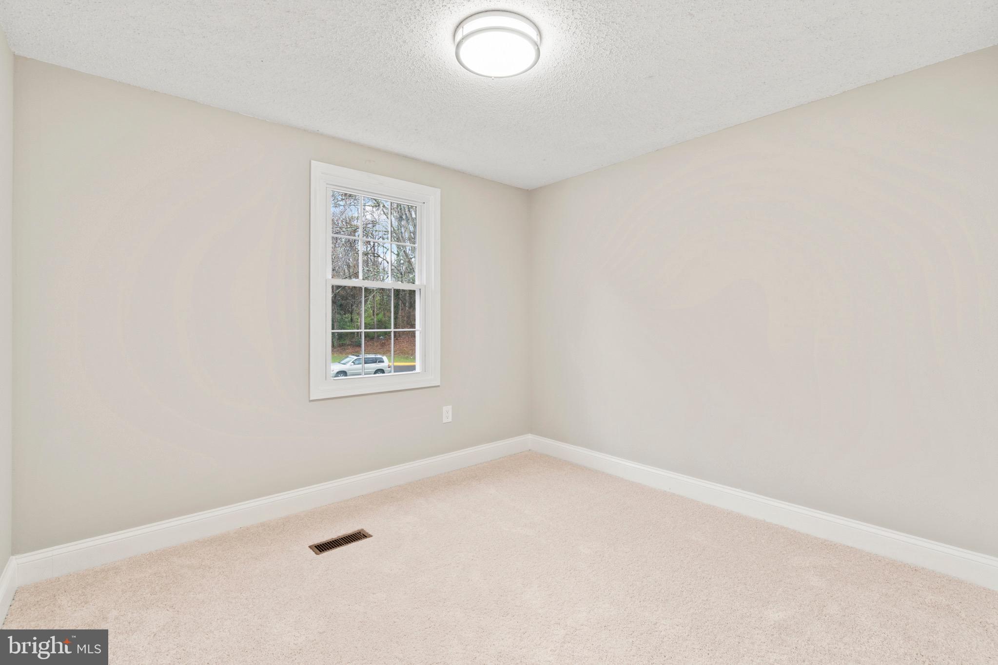 5833 Canvasback Road Burke, VA 22015 - Photo 26 of 41 Bedroom