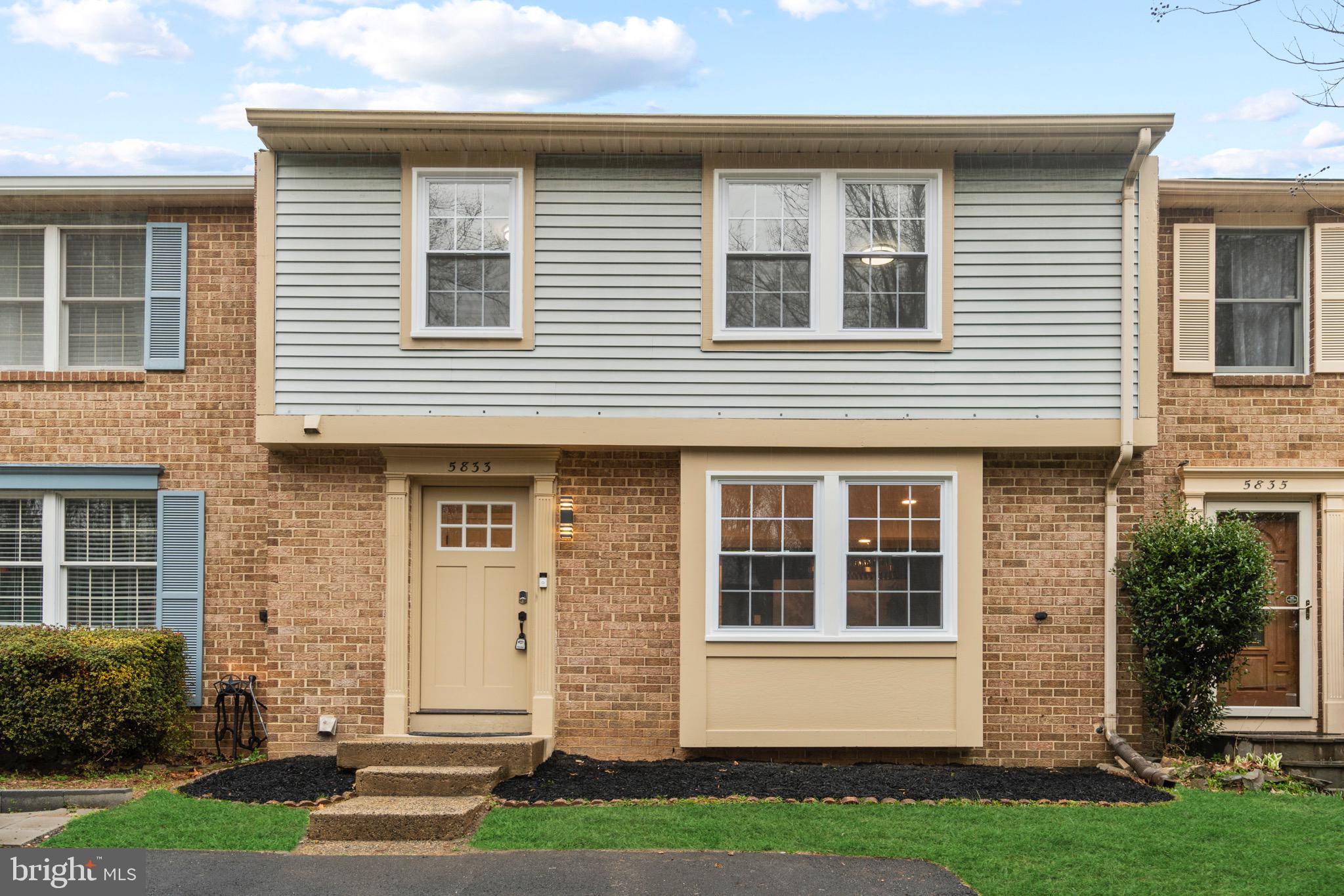 5833 Canvasback Road Burke, VA 22015 - Photo 3 of 41 Welcome Home!