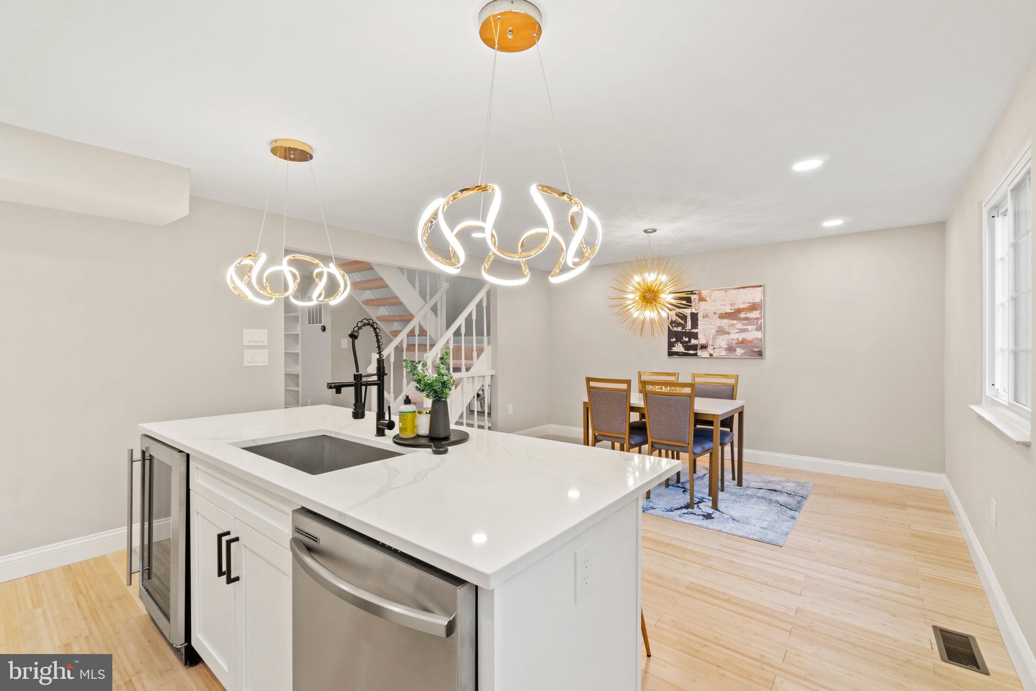 5833 Canvasback Road Burke, VA 22015 - Photo 10 of 41 Kitchen