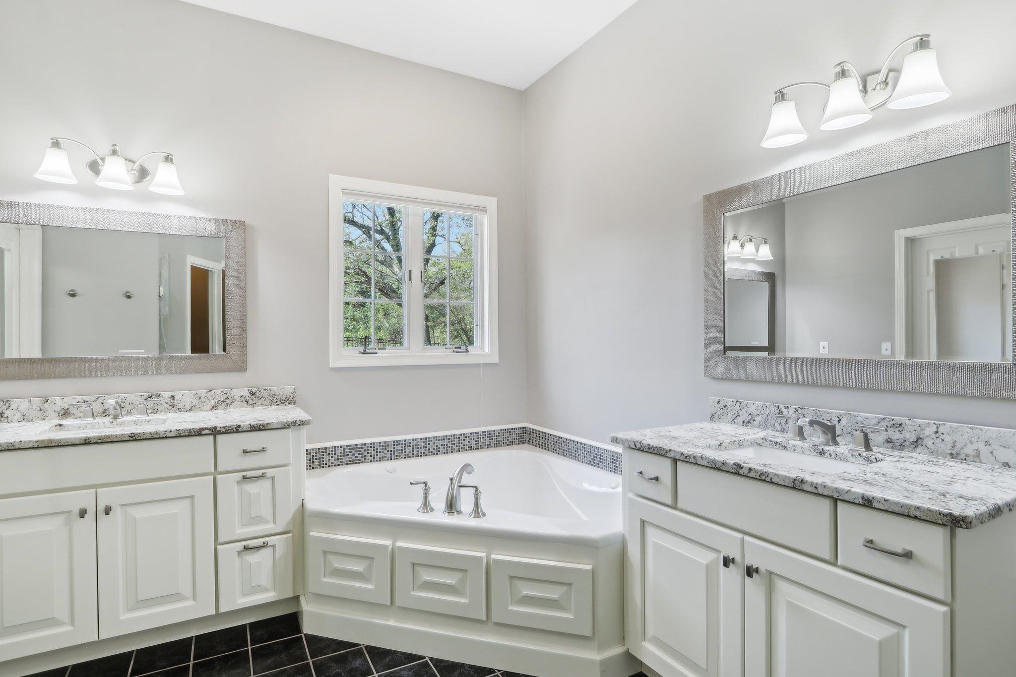 7 Golfview Road Windham, NH 03087 - Photo 44 of 60