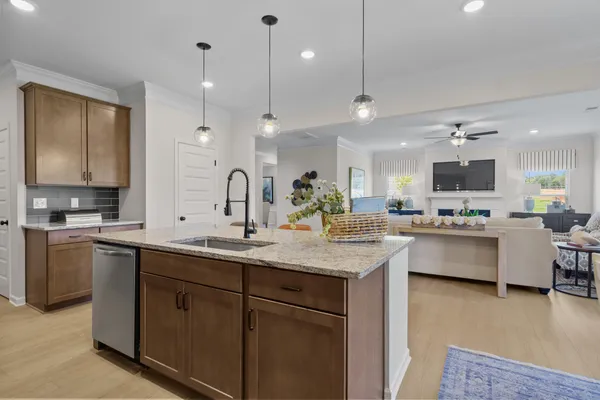 $433,570 | 8194 Harbour Chase Loop, Ooltewah, TN 37363