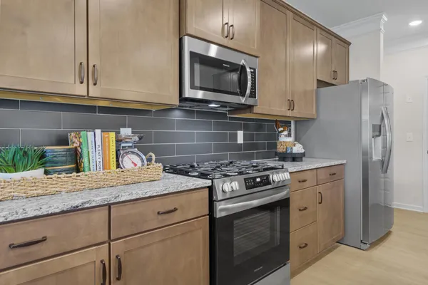 $433,570 | 8194 Harbour Chase Loop, Ooltewah, TN 37363