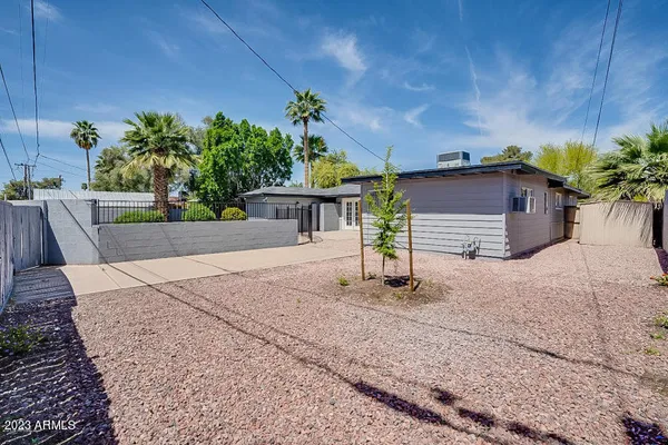 $3,200 | 543 West 19th Street, Tempe, AZ 85282