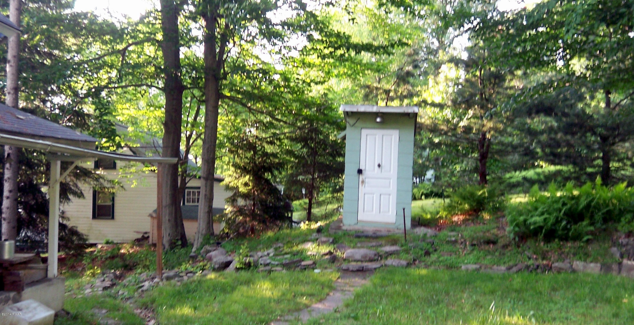 149 Ridgefield Point Road Greentown, PA 18426 - Photo 26 of 38