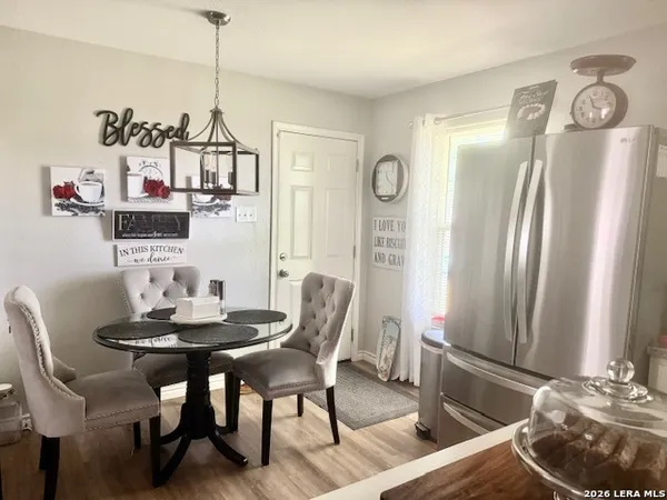 $190,000 | 1011 East Hutchinson Street, Beeville, TX 78102