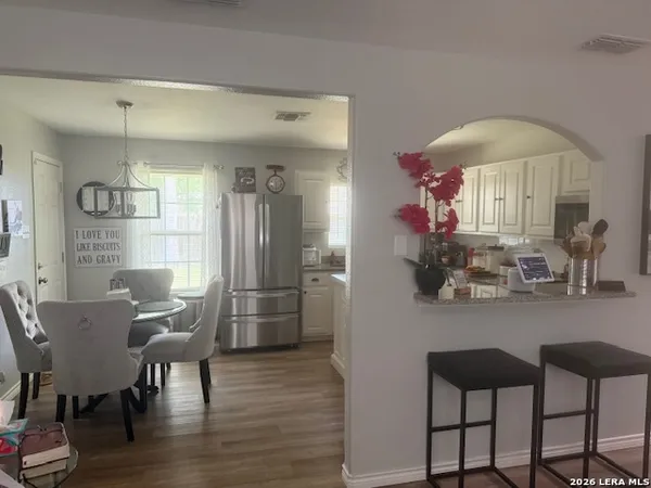 $190,000 | 1011 East Hutchinson Street, Beeville, TX 78102