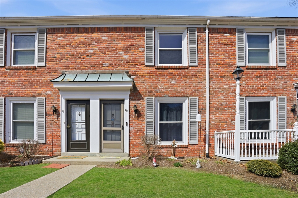 80 Yorktown Drive, Unit 80 Springfield, MA 01108 - Photo 1 of 24