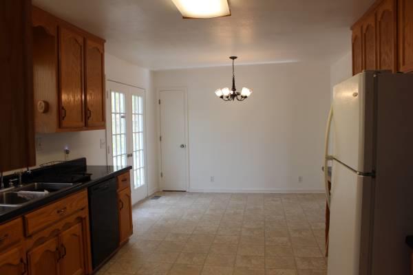 260 Lawson Road Hohenwald, TN 38462 - Photo 7 of 24 Gallery Image 7