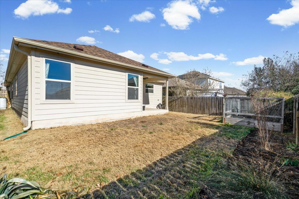 3901 Alpine Autumn Drive Austin, TX 78744 - Photo 26 of 30