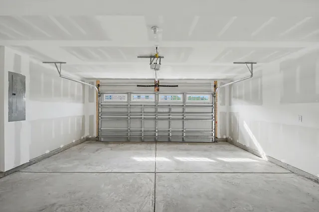 $284,760 | 8036 Northwest Sterling Oaks Drive, Ash, NC 28420