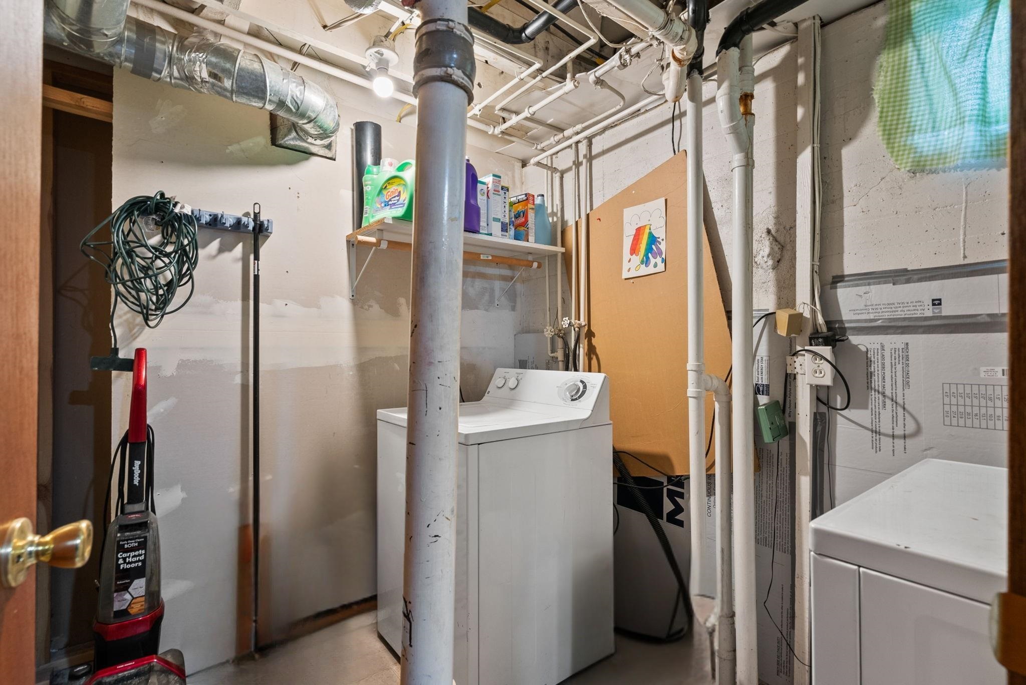 302 East Hawthorne Road Spokane, WA 99218 - Photo 18 of 33