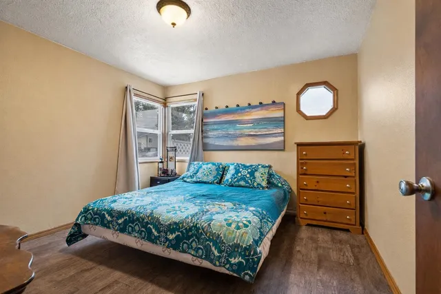 $330,000 | 302 East Hawthorne Road, Spokane, WA 99218