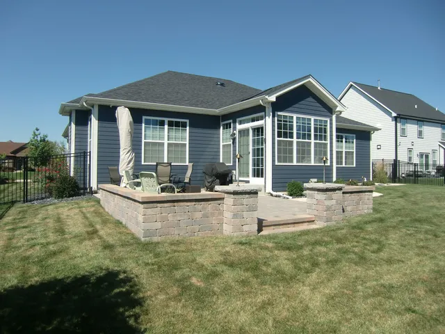 $549,900 | 20941 Lee Street, Shorewood, IL 60404